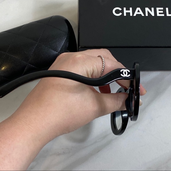 CHANEL s5018 Runway Edition Sunglasses - Picture 2 of 8